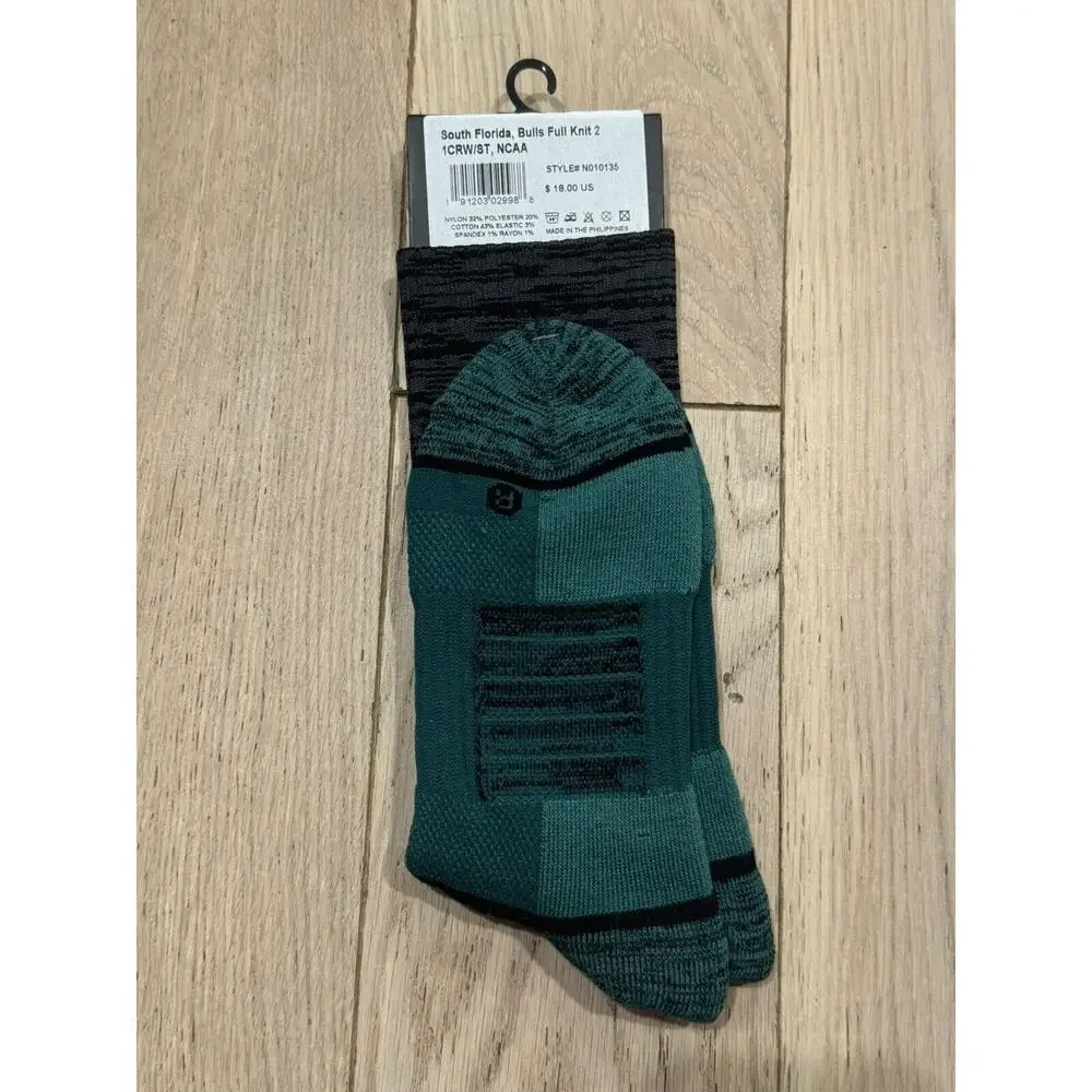 South Florida Bulls Athletic Crew Socks Licensed Strideline‎ Size Medium/Large